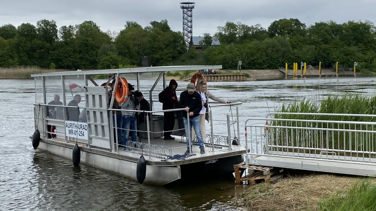 Wird diskutiert: der Anleger für die Oderfähre in Aurith. Die Stelle soll um einige Meter versetzt werden, da dort das Wasser höher steht.