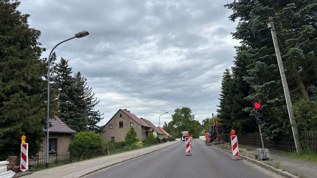Die Ortsdurchfahrt in Vevais ist halbseitig gesperrt.