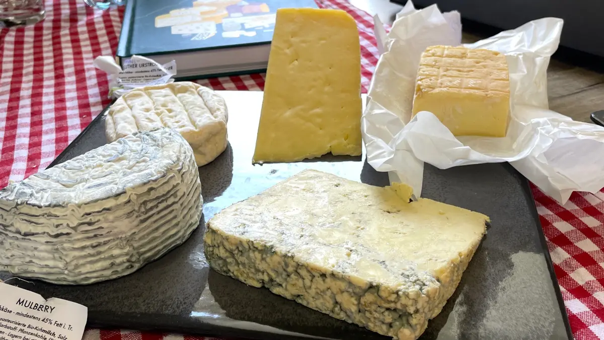 Der "Urstrom Käse" aus Baruth im Podcast-Test am 16.04.2026