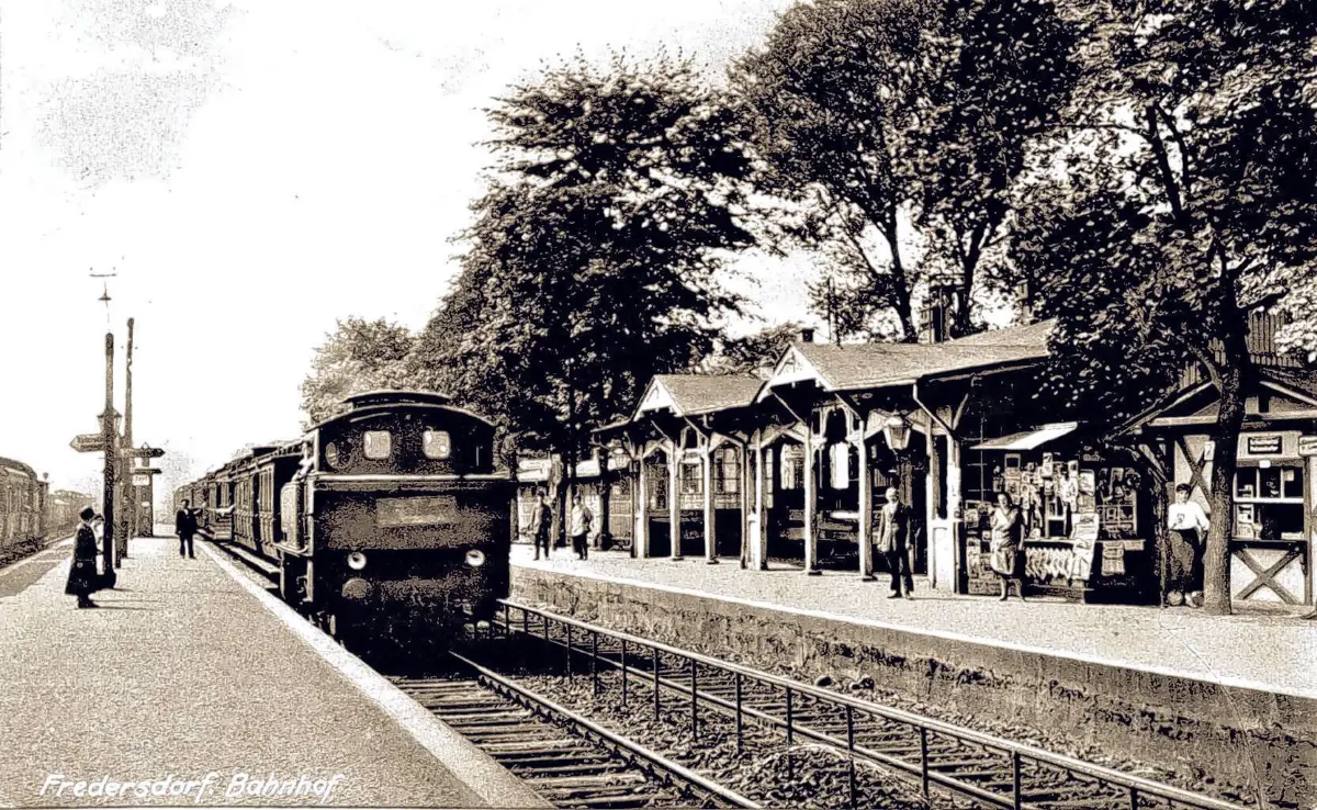 Historische Aufnahme des Fredersdorfer Bahnhofes