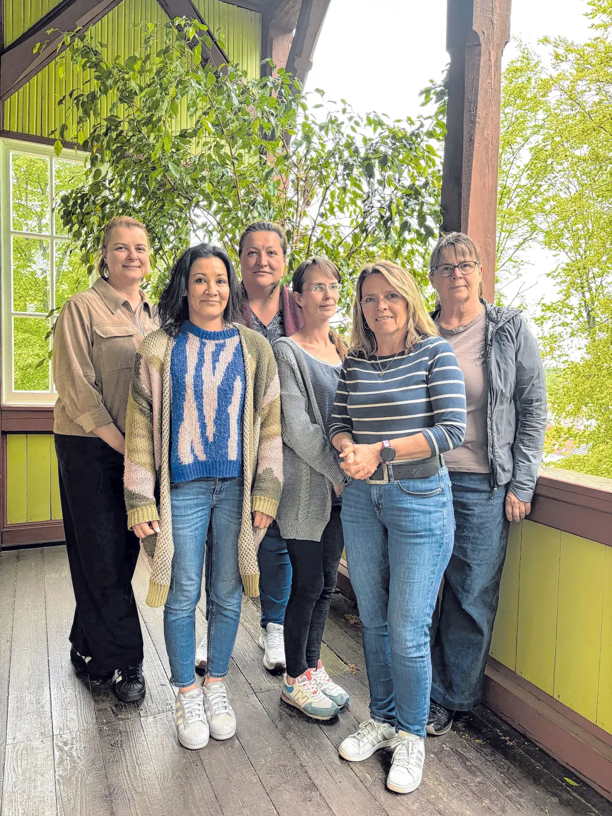 Stehen für ein großes Netzwerk: Geschäftsführerin Marleen Börnert, Nicole Lückfeld, Anja Meyer, Bianka Rettke, Kathrin Seidemann(Leitung Koordination) und Kati Kümmritz (v.l.).