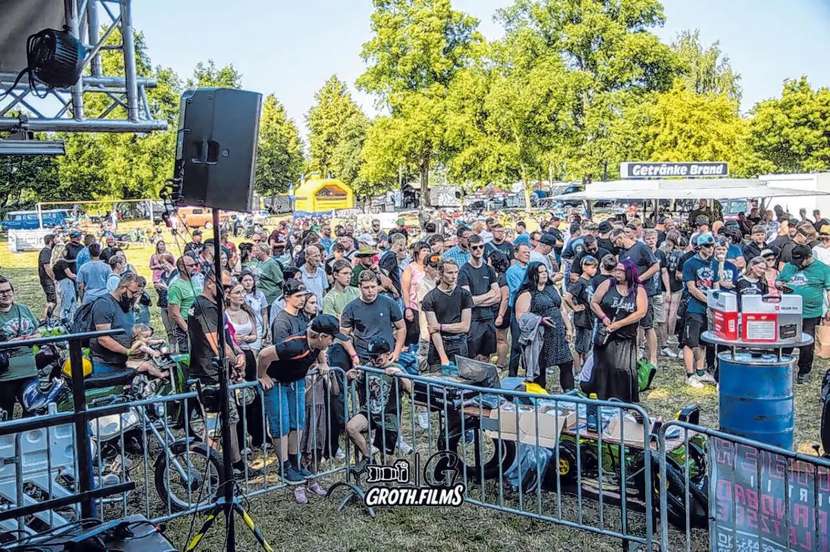Partystimmung pur herrscht das ganze Wochenende lang auf dem Alten Sportplatz von Letschin.