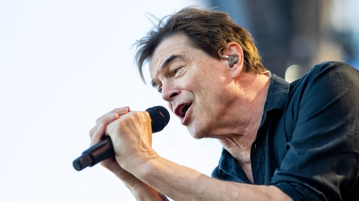Tourauftakt der Abschiedstour der Toten Hosen in Stuttgart: 13.06.2026, Baden-Württemberg, Stuttgart: Frontmann Campino und seine Band Die Toten Hosen starten auf dem Cannstatter Wasen den deutschen Auftakt ihrer Abschiedstour «Trink Aus! Wir Müssen Gehen - Tour 2026». Foto: Christoph Schmidt/dpa +++ dpa-Bildfunk +++