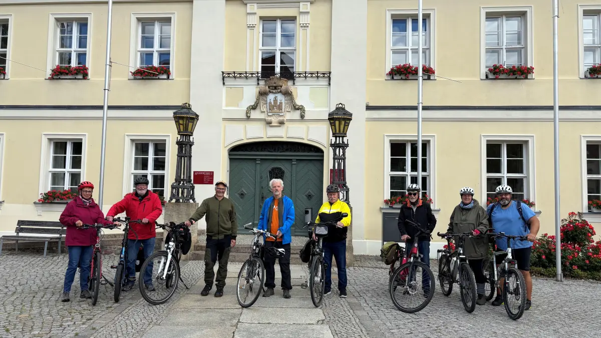 Setzen aufs Fahrrad: Mitglieder des ADFC Uckermark wollen Angermünde fahrradfreundlicher machen. Regelmäßig treffen sie sich zu gemeinsamen Radtouren und testen Strecken und Radwege. Sie beteiligen sich auch an der bundesweiten Aktion Stadtradeln.