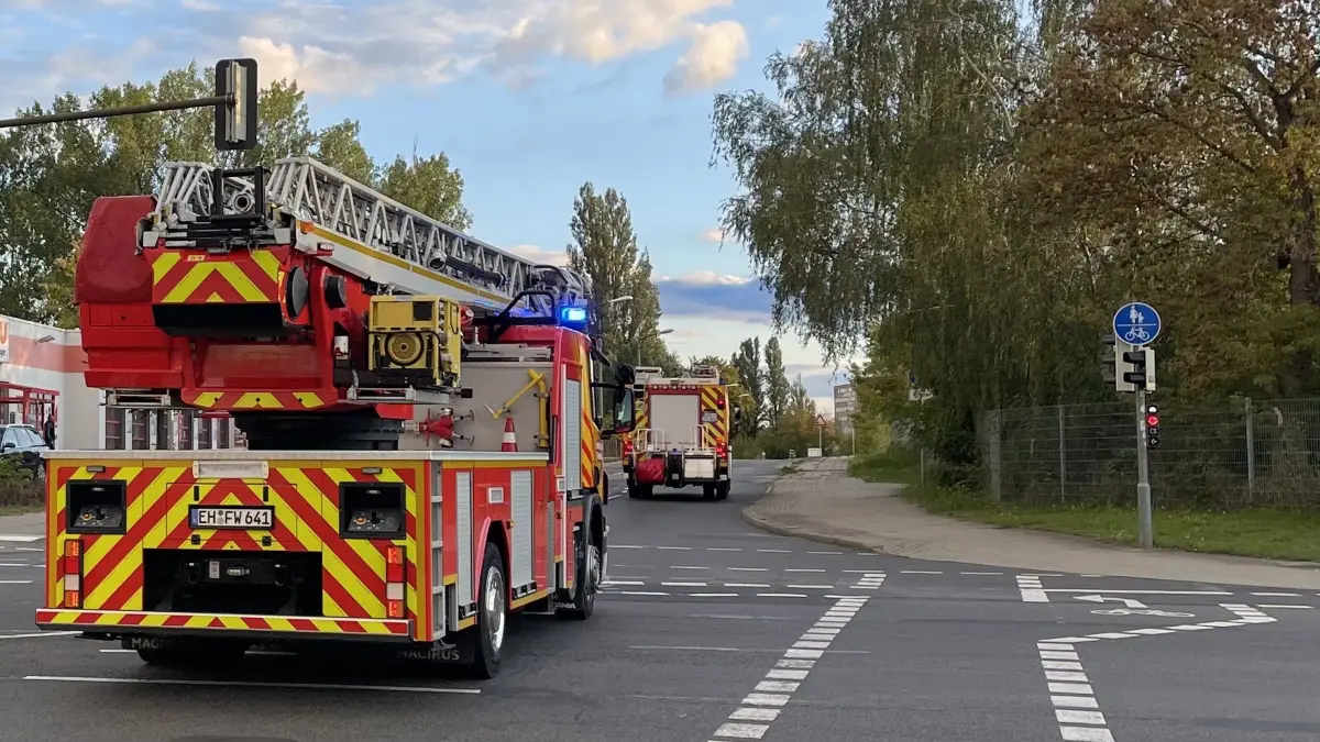Teilweise mehrmals täglich muss die Feuerwehr in Eisenhüttenstadt ausrücken. Besonders bei einem Alarmierungsstichwort, das besonders häufig vorkommt, sinkt die Motivation.