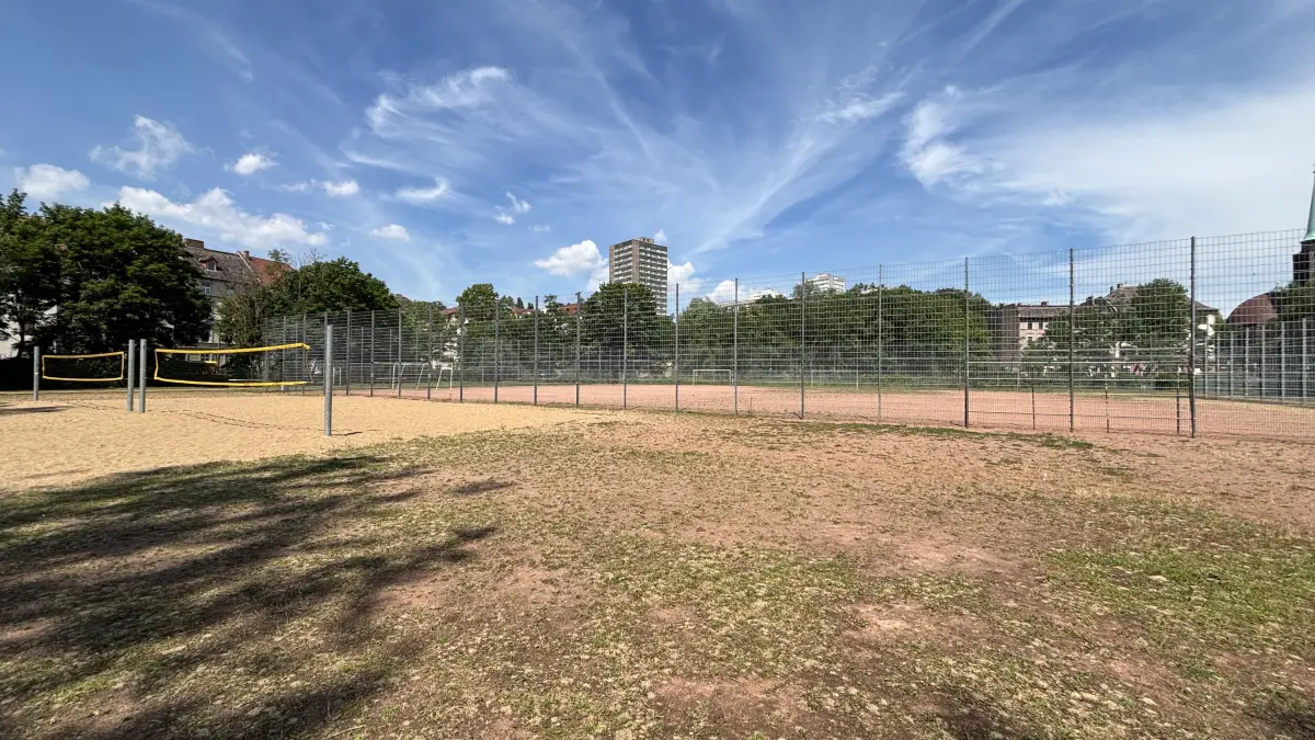 Die Sportanlage in der Beckmannstraße in Frankfurt (Oder) soll umfassend saniert und neustrukturiert werden. Was alles umgesetzt werden soll