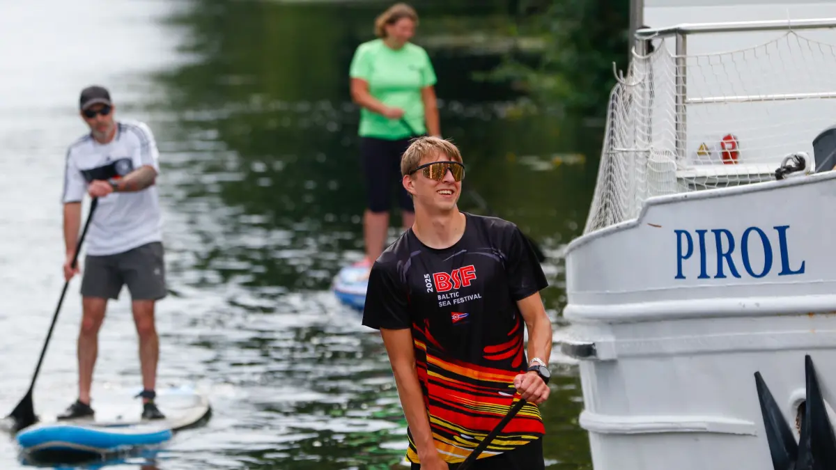 Premiere auf dem Stadtfest in Oranienburg 2026: Das Wassersportzentrum organisierte zum ersten Mal ein SUP Stand-Up-Paddle Rennen Wettbewerb auf der Havel