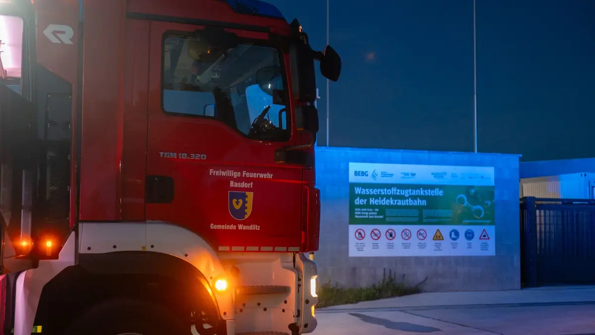 Die Feuerwehr war in Basdorf im Einsatz. Dort sorgte ausgetretenes Gas für Explosionsgefahr.