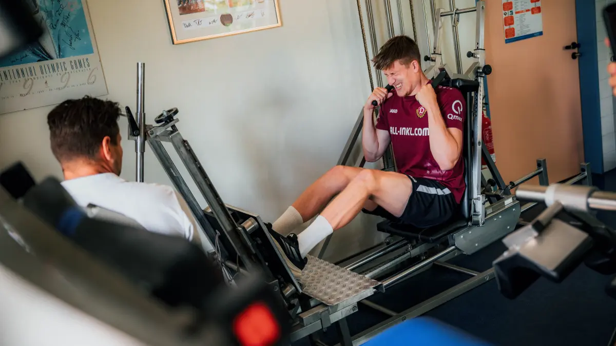 Sportmedizinische Untersuchung im Uniklinikum, im Bild: Torwart Elias Bethke bei der Maximalkraft; Fußball; Saison 2026/2027; Universitätsklinikum Carl Gustav Carus; Dresden; 23. Juni 2026; Foto: Dennis Hetzschold