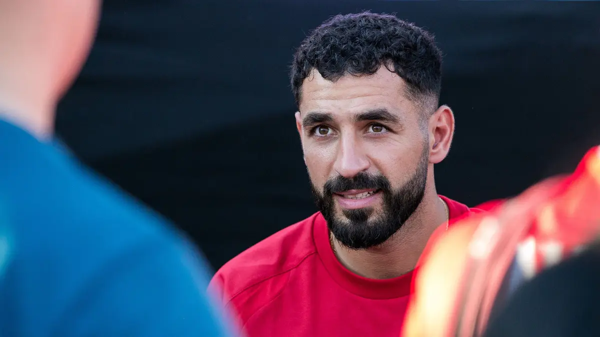 2. BL - 2026/2027 - FC Energie Cottbus: Cottbus, Deutschland 25. Juni 2026:
2. BL - 2026/2027 - FC Energie Cottbus -
Im Bild: Event - Saisonauftakt - Adidas Release und Teamvorstellung, Tolcay Cigerci (Energie Cottbus)
DFL/DFB regulations prohibit any use of photographs as image sequences and/or quasi-video