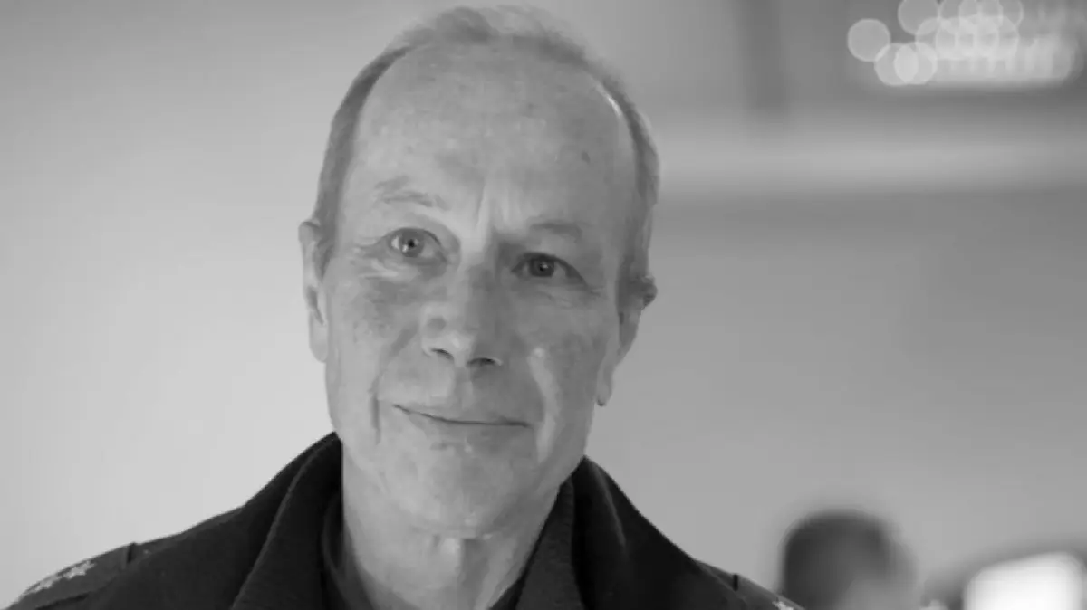 Polizeidirektor Jürgen Huber ist tot. Der Chef der Polizeiinspektion Oder-Spree/ Frankfurt (Oder) starb im Alter von 62 Jahren.