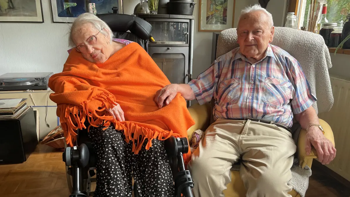 Christha (97) und Horst (96) Marschhauser sind seit 75 Jahren verheiratet. Kennengelernt haben sie sich 1948, geheiratet 1951