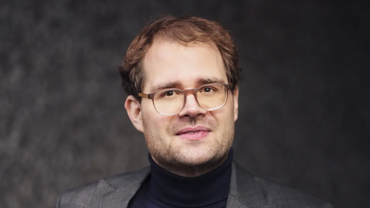 Neuer Intendant des Brandenburgischen Staatsorchesters Frankfurt (Oder) wird Lukas Senn. Der gebürtige Schweizer ist seit 2024 als Orchestermanager in Frankfurt tätig.