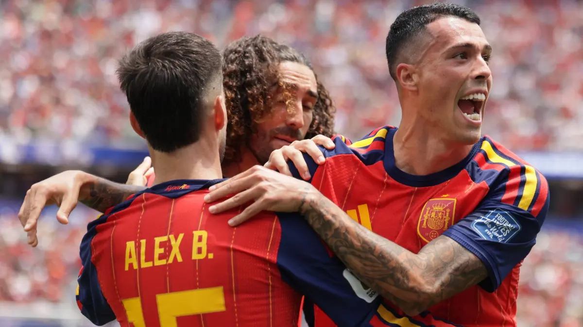 FIFA World Cup 2026 - Round of 32 - Spain vs Austria: RECORD DATE NOT STATED FIFA World Cup, WM, Weltmeisterschaft, Fussball 2026 - Round of 32 - Spain vs Austria Pedro Porro of Spain R celebrates with teammates after scoring the 2-0 goal during the FIFA World Cup 2026 Round of 32 match Spain against Austria, in Los Angeles, USA, 02 July 2026. INGLEWOOD United States PUBLICATIONxINxGERxAUTxINDxONLY Copyright: xCHRISTOPHERxTORRESx