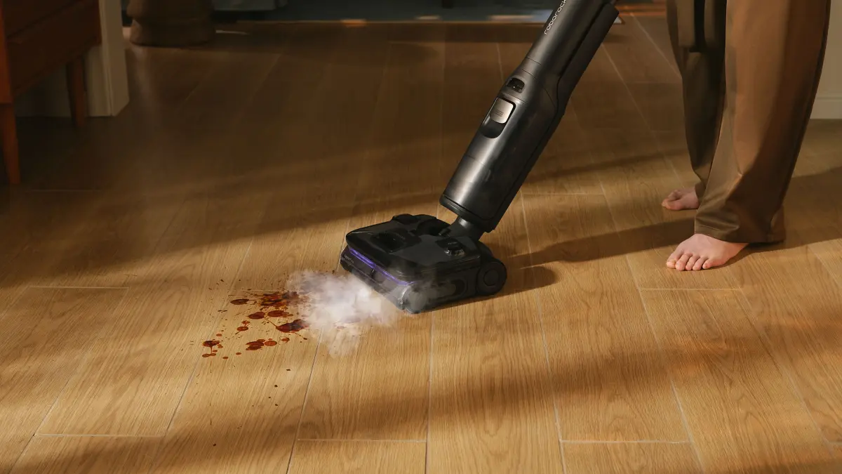 Roborock F25 Steam. Kraftvolle Reinigung mit Dampfunterstützung.