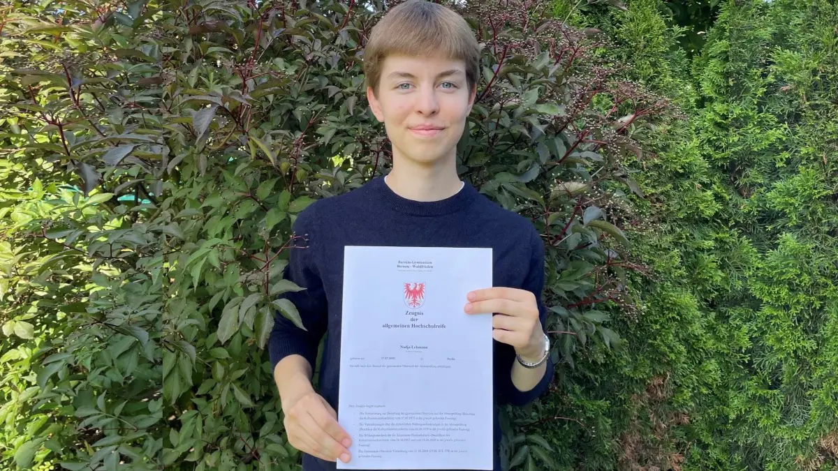Mit der Traumnote in die Politik? Nadja Lehmann weiß noch nicht ganz genau, wohin ihr Weg sie führen wird. Aber wie man es zu einem guten Abi schafft, dafür hat die 17-Jährige ein paar gute Tipps.