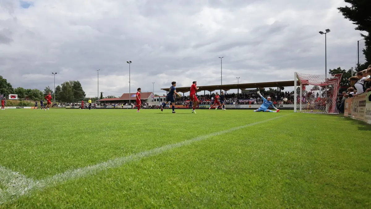 Fussball : Klosterfelde, Fussball Freundschaftsspiele Deutschland / Regional, Union Klosterfelde : Delay Sports Berlin, Sportplatz
FOTO BENK 18.07.2026