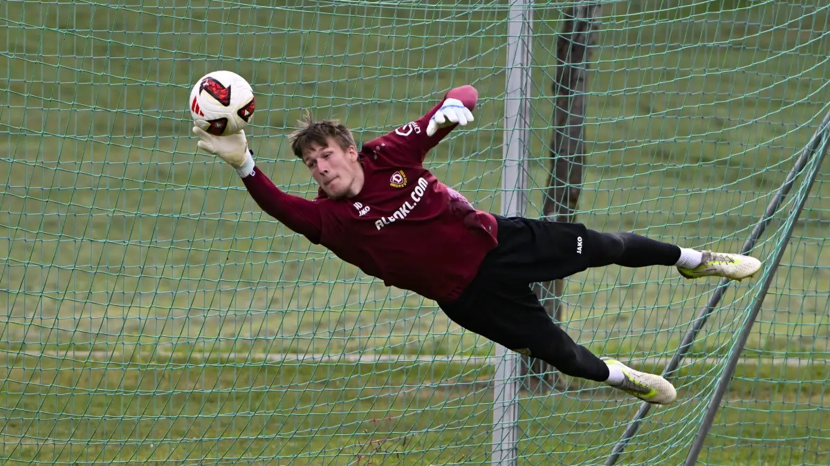 Dynamo Trainingslager Oesterreich Windischgarsten: Foto zeigt: Elias Bethke (Torwart Dynamo)
Datum: 210726
Dynamo Dresden Trainingslager Windischgarsten 6. Tag