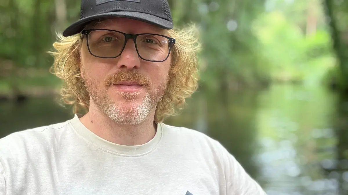 Fast wie Urlaub: Domenico Müllensiefen bei einer Paddeltour auf dem Rhin bei Rheinsberg