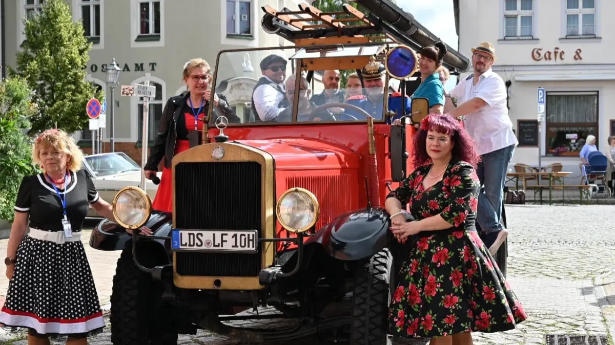 Der Förderverein der Freiwilligen Feuerwehr Mittenwalde organisiert das Oldtimertreffen.