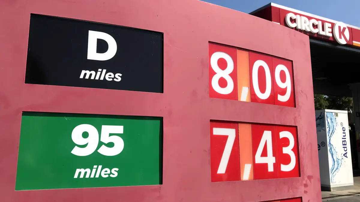 Słubice. Tankstelle Circle K. Zum ersten Mal ist beim Kraftstoffpreis eine 8 vor dem Komma zu sehen, Diesel kostet umgerechnet 1,88 Euro. 30.07.2026 Foto: Frank Groneberg