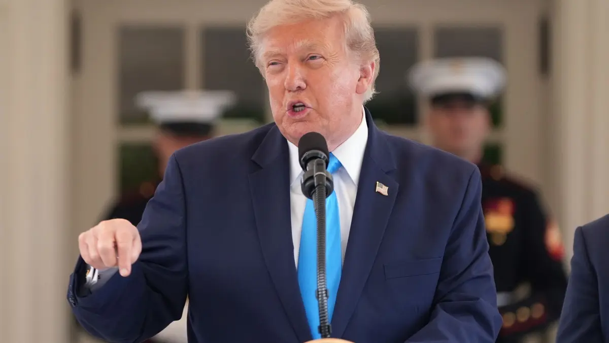 US-Präsident Trump: 30.07.2026, USA, Washington: US-Präsident Donald Trump hält im Weißen Haus eine Rede anlässlich der Vorstellung der Initiative "Freedom Haulers". Foto: Alex Brandon/AP/dpa +++ dpa-Bildfunk +++