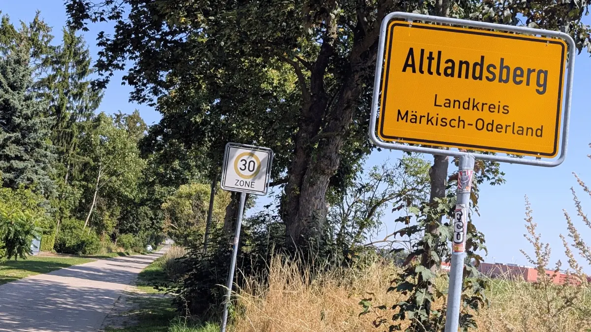Am Bollensdorfer Weg in Altlandsberg soll das neue Wohngebiet Friedrichslust Süd entstehen. Das ist dort geplant.