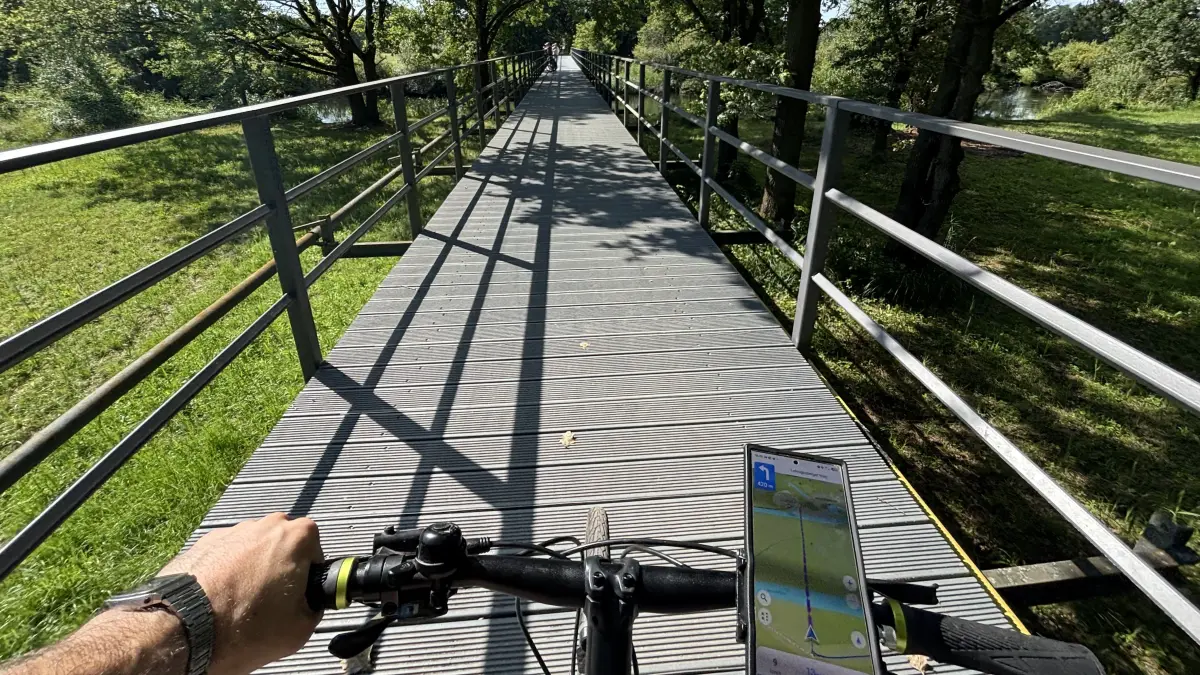 Der Hofjagdweg, ein Radweg von Königs Wusterhausen nach Lübben, führt durch bezaubernde Natur.