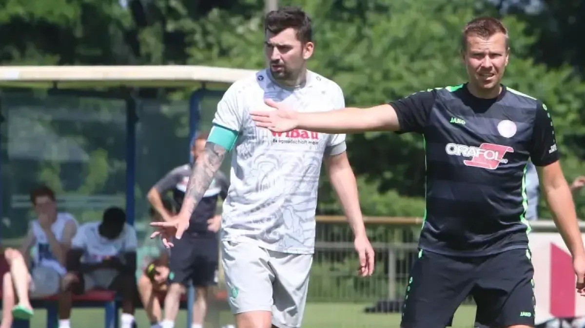Max Herrmann (links) wechselt von Grün-Weiss Ahrensfelde II zum FC Strausberg. Er den den Torriecher.