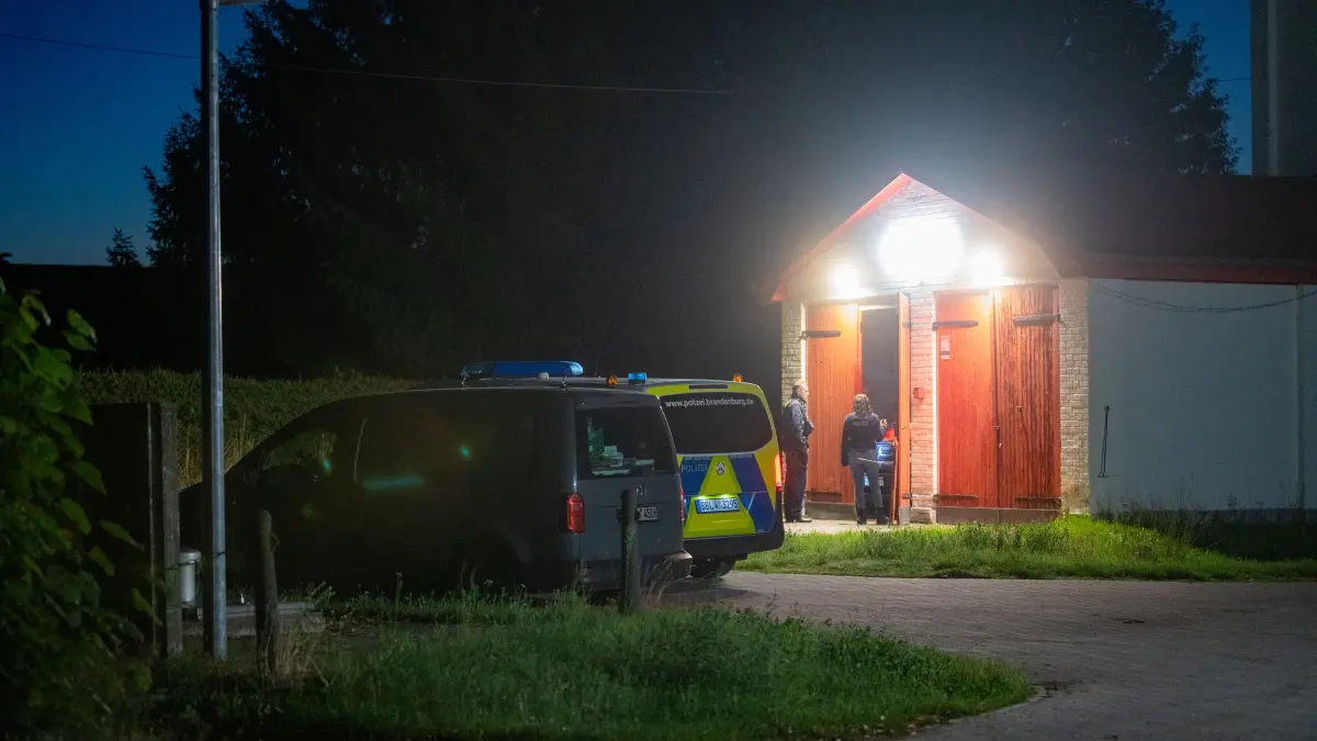 Einbruch bei der Freiwilligen Feuerwehr Hoppegarten: Das Gerätehaus in Münchehofe ist von Kriminellen aufgebrochen worden.