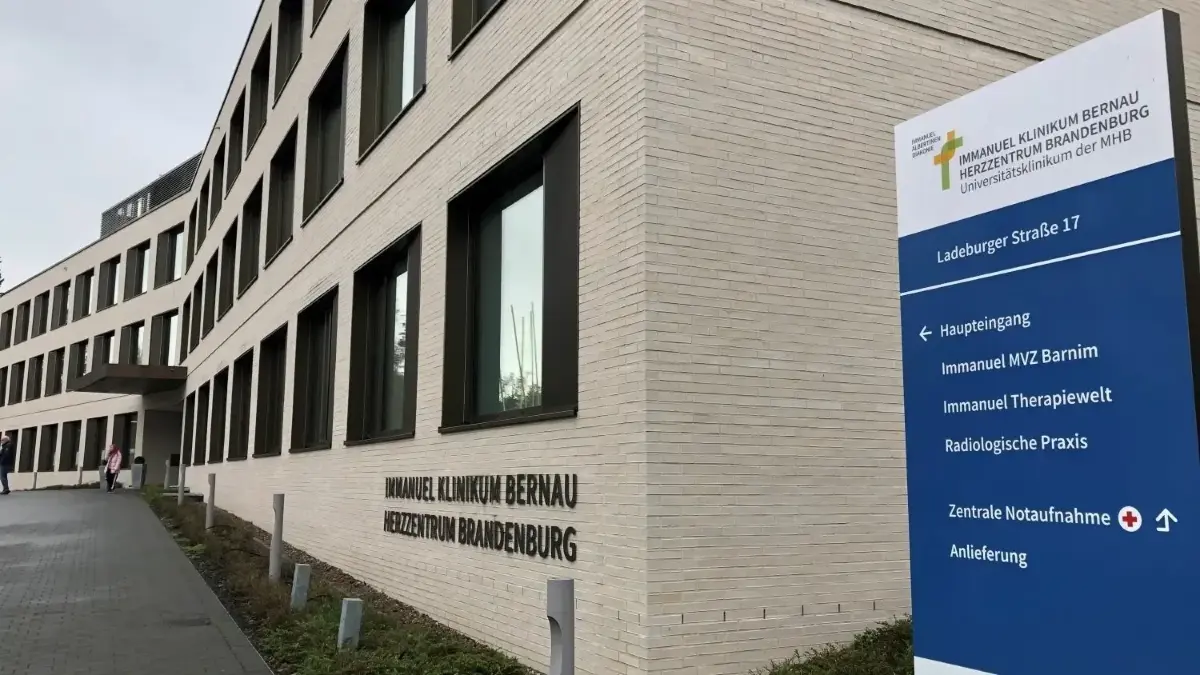Ab Oktober schließen Geburtshilfe und Gynäkologie im Immanuel Klinikum Bernau. Jetzt gibt es auch Protest aus der Landespolitik für diesen Schritt.