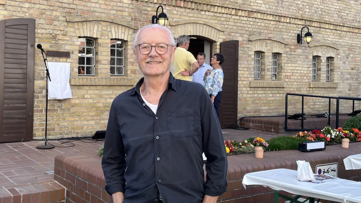 Immer noch aktiv: Norbert Berwald hatte 1992 angeregt, in Seelow eine offene Keramikwerkstatt einzurichten.