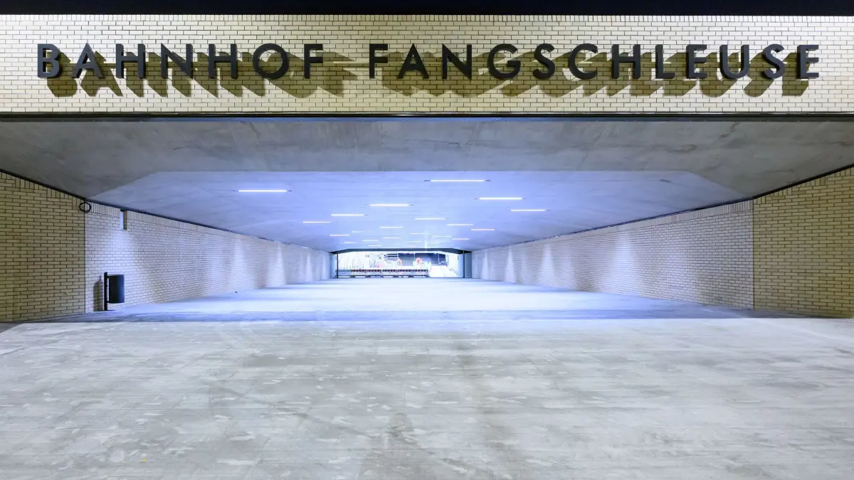Bahnhof Fangschleuse - Eröffnung verzögert sich