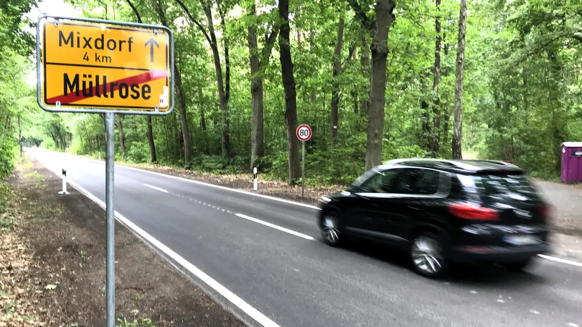 Müllrose. Landesstraße L435. Die L435 ist seit dem 13.07.2026 zwischen Müllrose und Mixdorf instand gesetzt worden und seit heute wieder frei befahrbar. 19.08.2026 Foto: Frank Groneberg