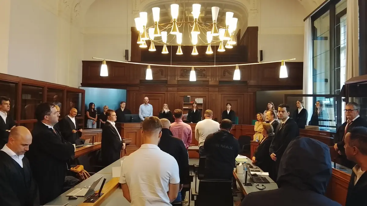 Vor dem Landgericht Berlin wurde am Donnerstag, 20. August, das Urteil gegen einen Sauna-Händler aus Werneuchen und andere Angeklagte gesprochen. Sie sollen tonnenweise Marihuana aus Kanada nach Werneuchen und Leuenberg geschmuggelt haben.