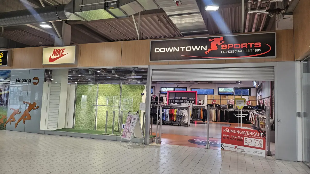 Nach 31 Jahren ist Schluss: Down Town Sports in der Bernauer Bahnhofs-Passage schließt am 24. Oktober 2026.