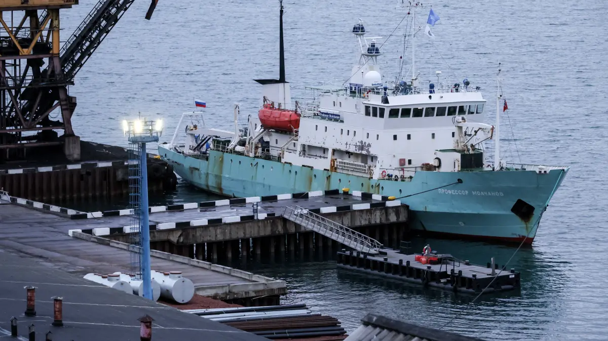 NORWAY - SEPTEMBER 3, 2026: A view of the Professor Molchanov research vessel moored at the Barentsburg port located at the Spitsbergen Archipelago. Sergei Malgavko/TASS PUBLICATIONxNOTxINxRUSxSUI 97004743