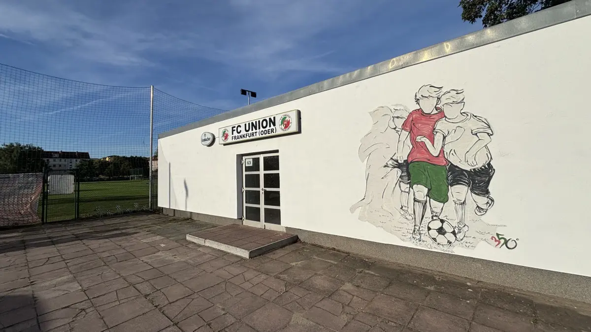 Beim FC Union Frankfurt (Oder) behilft man sich erst einmal selbst und hofft, die Ballfanganlage im kommenden Jahr zu realisieren.