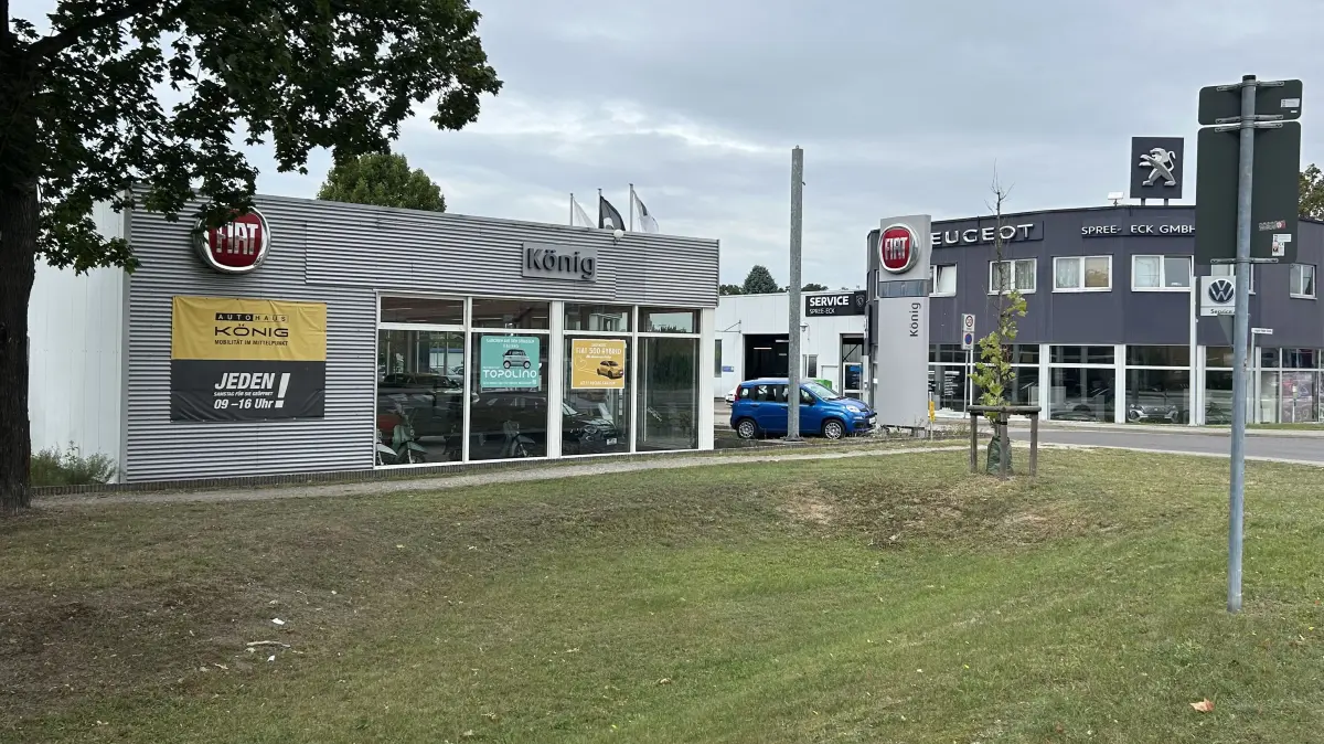 Autohaus König hat Insolvenz anmelden müssen. Wie es um den Standort in Fürstenwalde steht und was bisher bekannt ist.