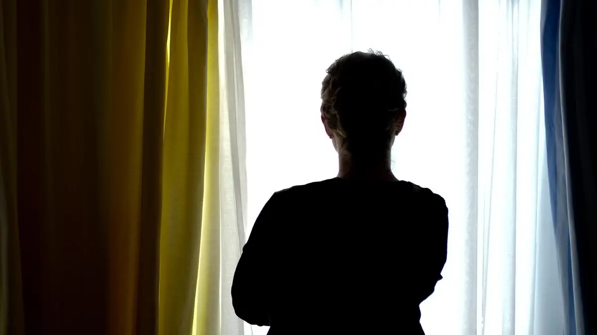 Mehrere Monate wurde eine Frau aus Fürstenwalde von ihrem Partner geschlagen, bedroht und beleidigt. Jetzt wurde dem Mann der Prozess gemacht. (Symbolbild)