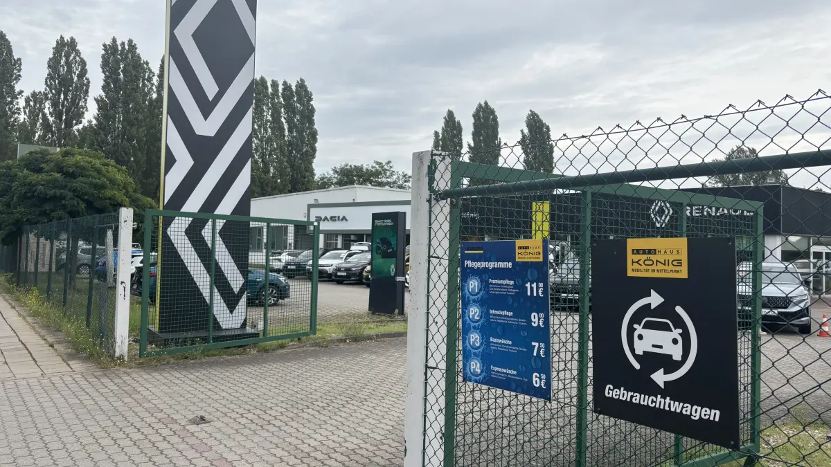 In Eisenhüttenstadt in der Werkstraße befindet sich eine Filiale der Autohaus Gotthard König GmbH. Das Unternehmen mit insgesamt 84 Standorten hat Insolvenz angemeldet.