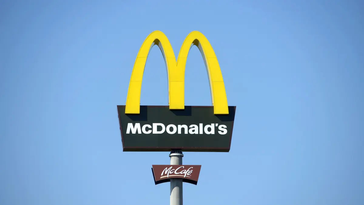 In Frankfurt (Oder) soll bald eine weitere McDonald’s‑Filiale eröffnen. Nach der Schließung der Niederlassung in der Slubicer Straße und der Neueröffnung an der Berliner Chaussee wäre es das zweite Schnellrestaurant in der Oderstadt