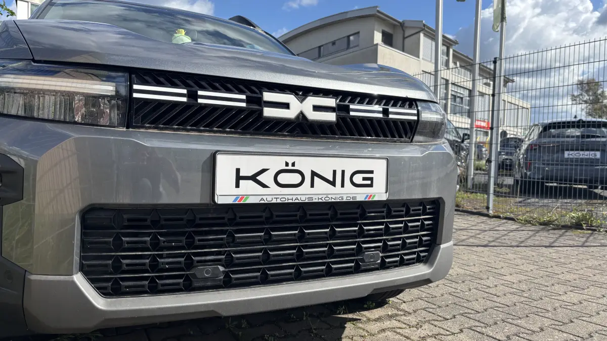 Wie geht es nach dem Insolvenzantrag des Autohauses König für die Filiale in Gosen-Neu Zittau weiter? Das müssen Kundinnen und Kunden jetzt wissen.