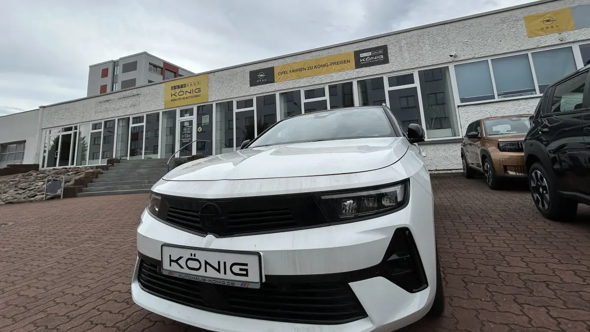 Das Autozentrum Treskow ist nach Insolvenz 2026 vom Berliner Autohaus Gotthard König übernommen worden. Jetzt ist König selbst zahlungsunfähig. Was das für den Standort in Neuruppin bedeutet.