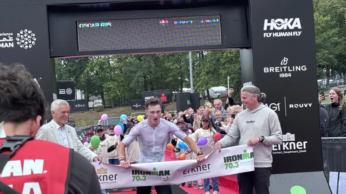 Oscar Riis als erster im Ziel!