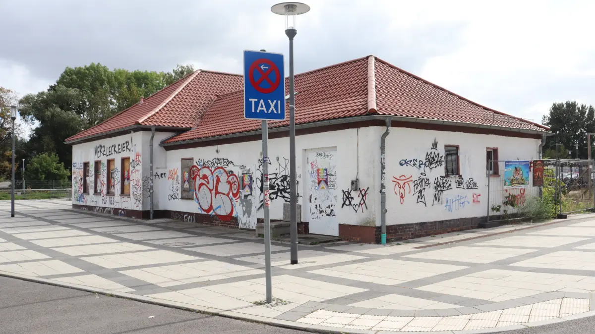 Das Bahnhofsgebäude in Strausberg-Stadt.