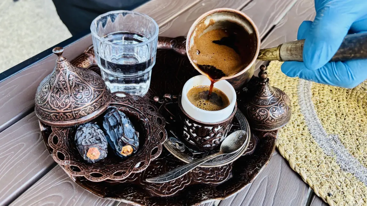 Das Al Jasmin in Frankfurt (Oder) lockt mit arabischen Spezialitäten, auch Kaffee