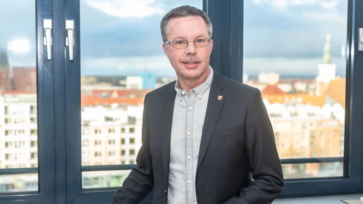Der Sozialbeigeordnete Jens-Marcel Ullrich aus Frankfurt (Oder)