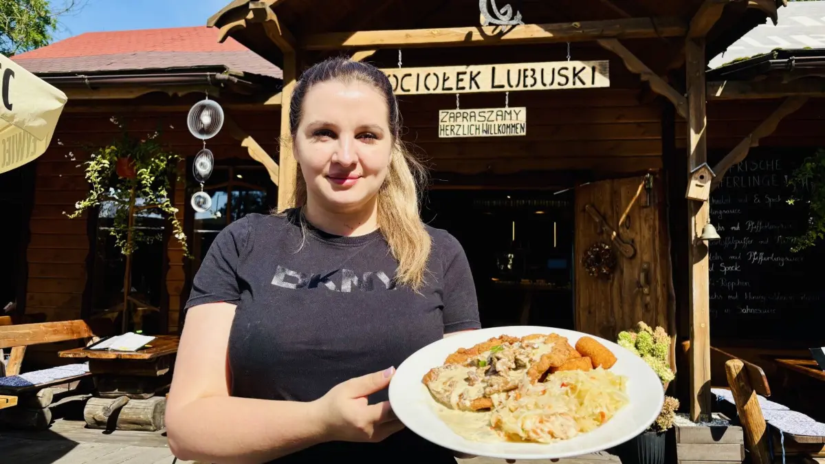 Restaurant in Polen: Auf dem Bazar in Slubice ist in vielen Gaststätten Pfifferlingssaison.