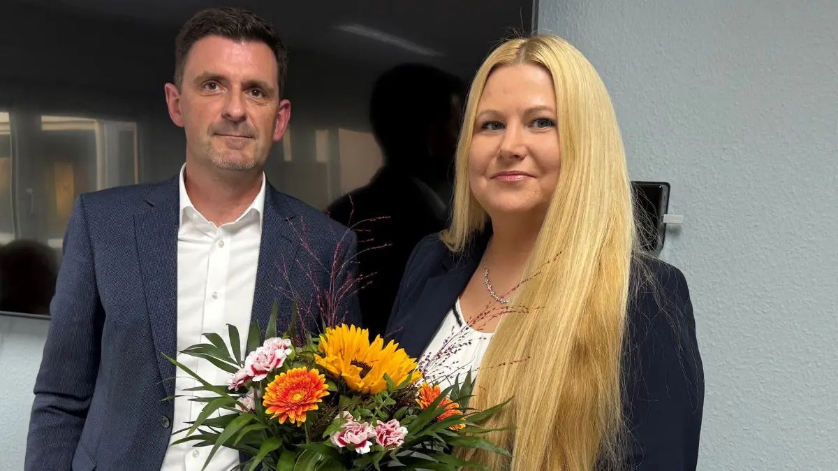 TAV Lindow-Gransee: Nico Zehmke gratuliert Steffi Albert zur Wahl als stellvertretende Verbandsvorsteherin